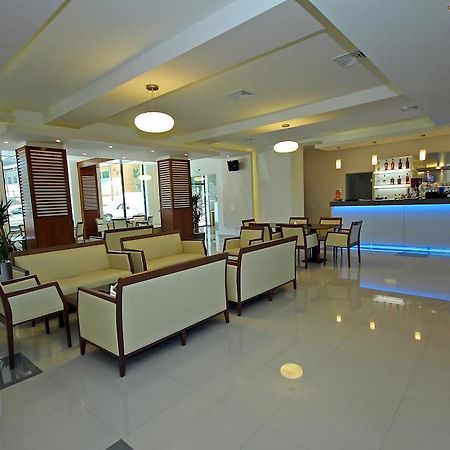 Hotel Eden Tulcea Exteriör bild