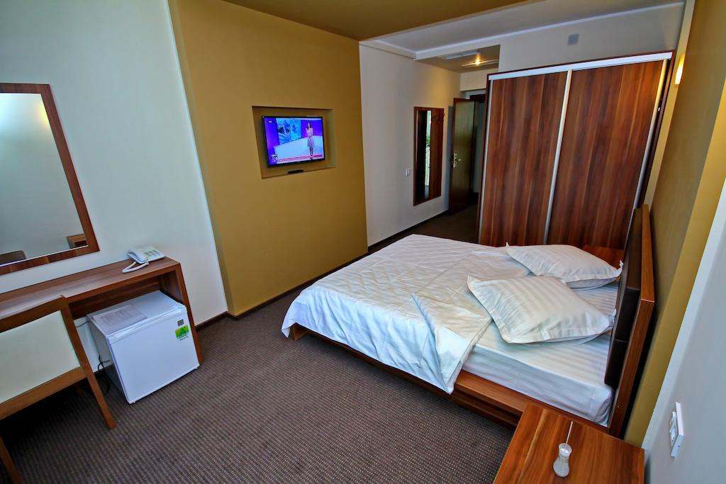 Hotel Eden Tulcea Rum bild