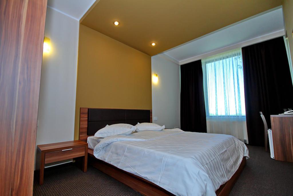 Hotel Eden Tulcea Rum bild